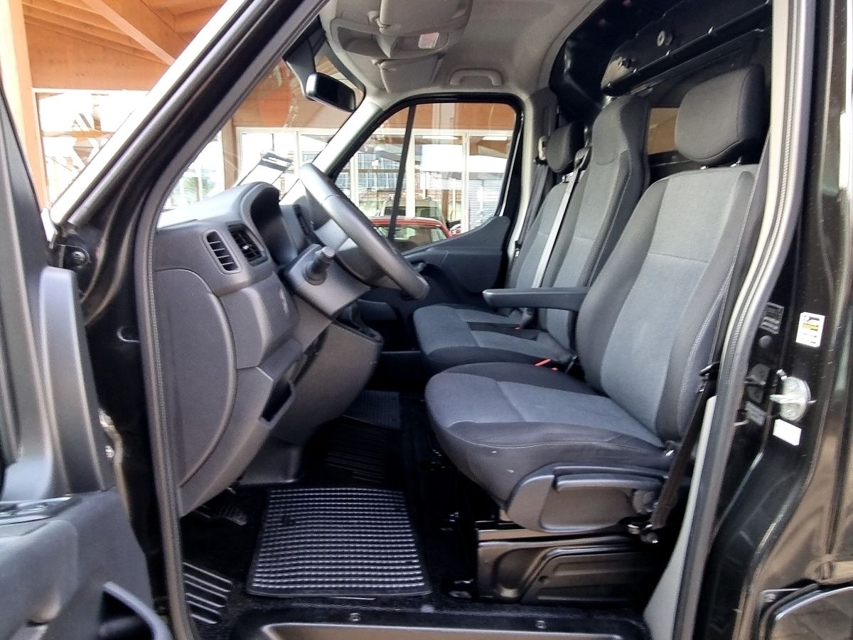 Fahrzeugabbildung Renault Master Kastenwagen FWD L1H1 3,5t dCi 180