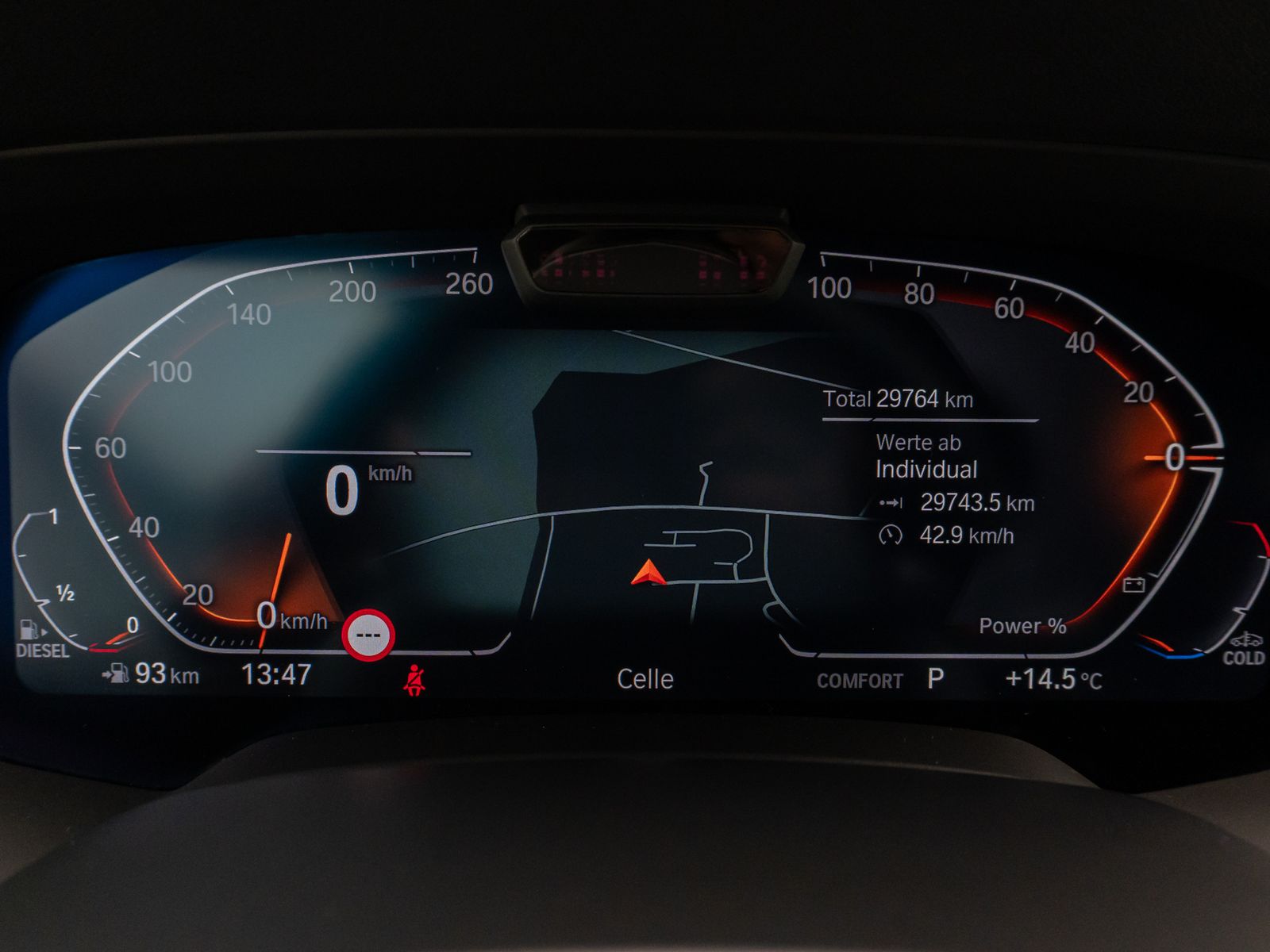 Fahrzeugabbildung BMW X5 xD30d M Sport 360°Laser HUD DAB HiFi 22Zoll