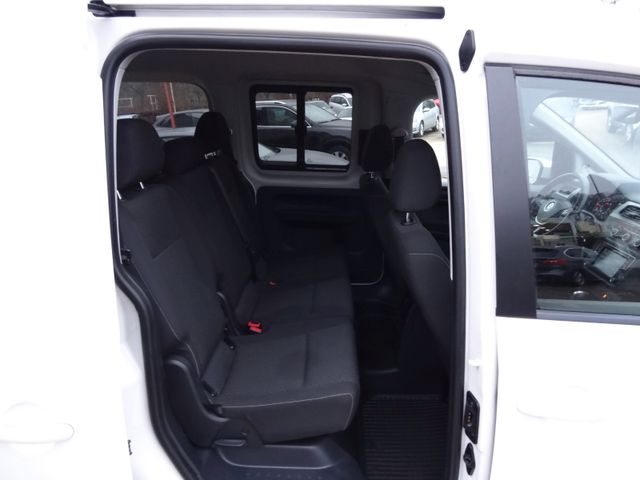 Fahrzeugabbildung Volkswagen Caddy Maxi/4x4/7-Sitzer/DSG/1.Hand/Xenon/Navi/