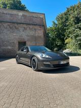 Porsche Panamera / Kamera / Klappenauspuff / Scheckheft - Porsche: Panamer