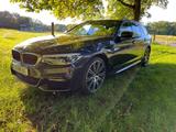 BMW 520d Touring A -M Sport, 20Zoll, Pano., HUD, AHK - BMW 5er Reihe Gebrauchtwagen in Stuttgart