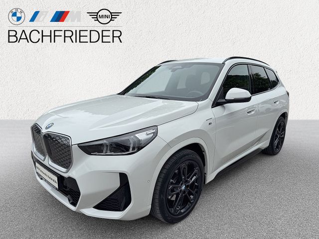 BMW iX1 eDrive20 M Sport M Sportpaket DAB LED Shz