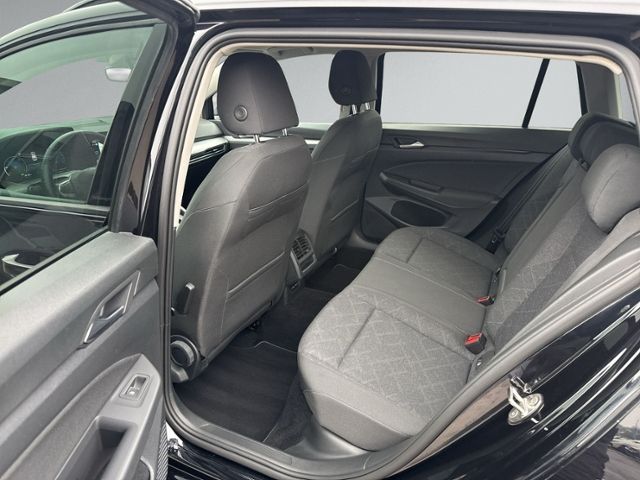 Golf VIII Variant 2.0 TDI DSG AHK+LED+NAVI+RFK+A