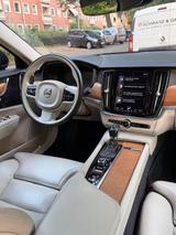Volvo V90 D4 Inscription Geartronic - blaue Volvo V90