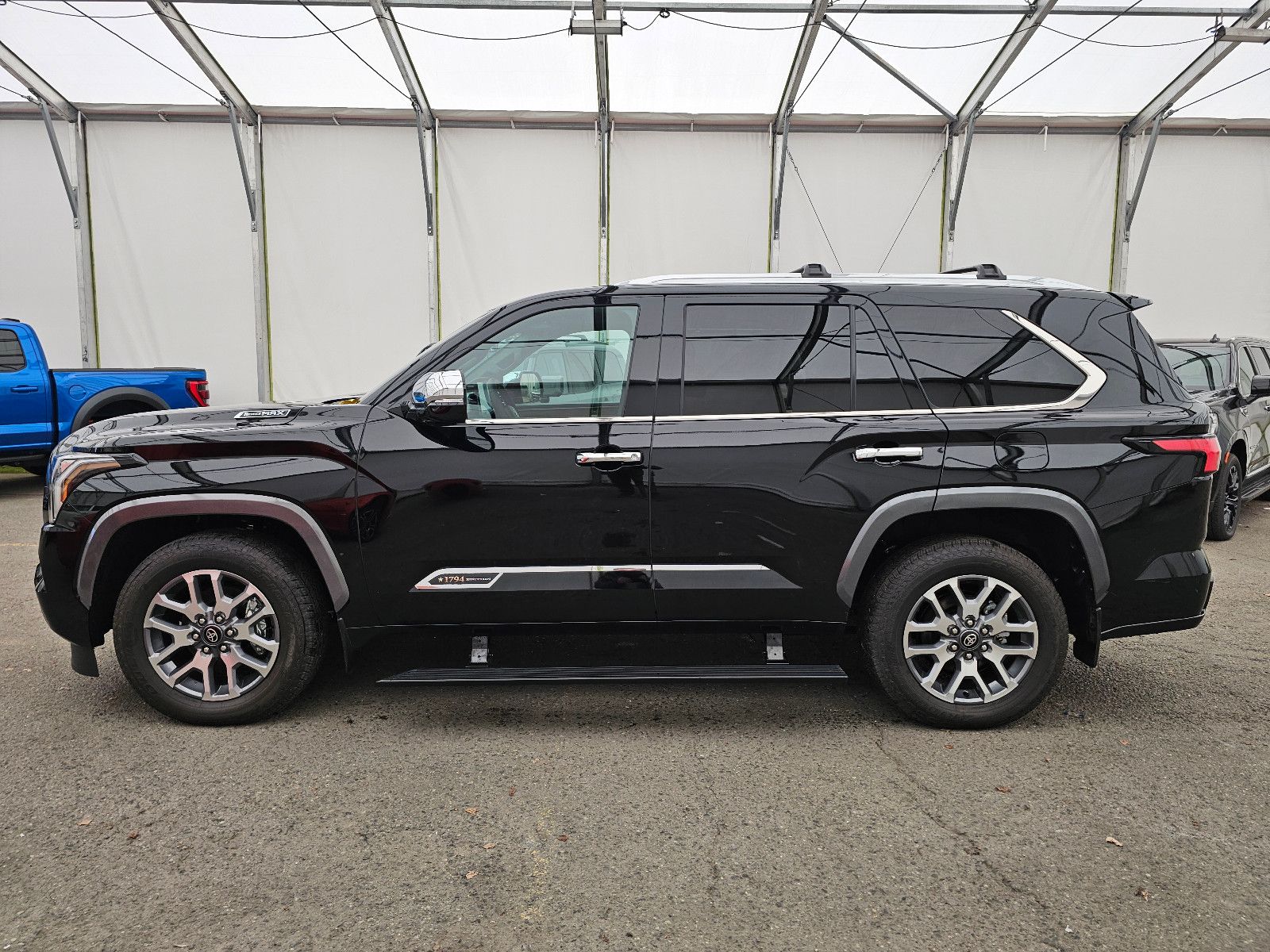 Fahrzeugabbildung Toyota Sequoia 1794 Edition T1: 87.800 EUR ! Stock !!