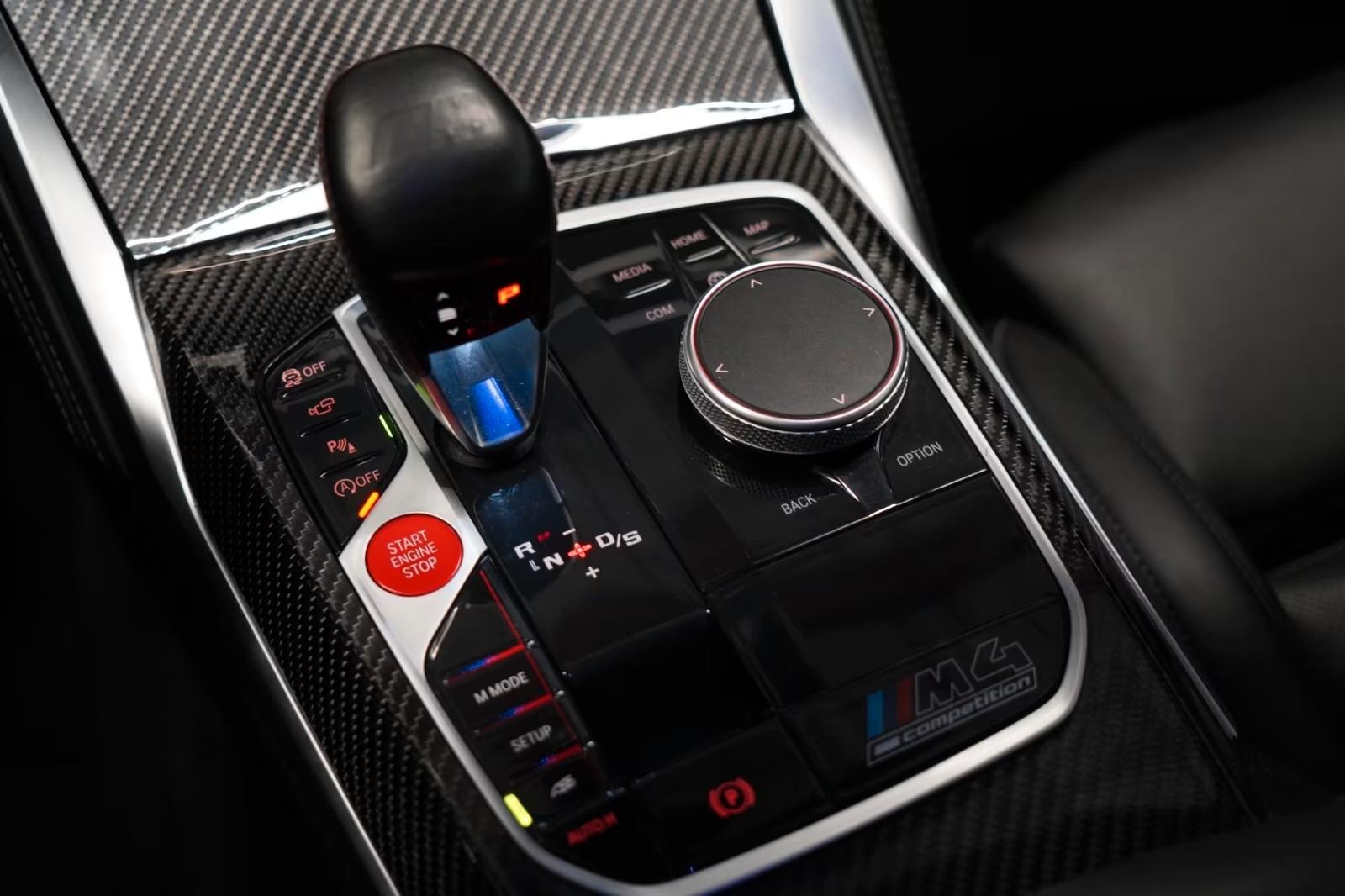 BMW M4 Competition Carbon*Head-Up*H/K*