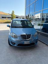 Lancia MUSA 1.3 Mjt 95 CV Gold - blaue Lancia MUSA