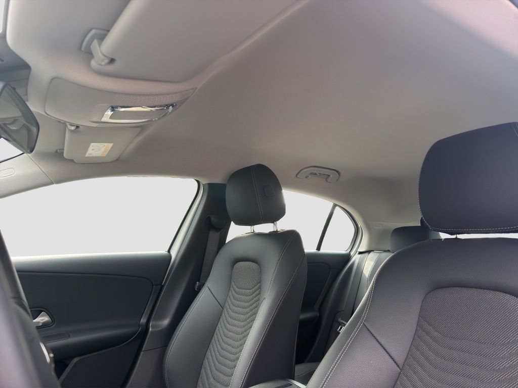 Fahrzeugabbildung Mercedes-Benz A 250 e Kompaktlimousine LED*Nav*SpurH*PDC*RFK