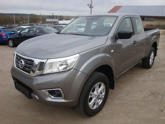 Nissan Navara NP300 Acenta King Cab 4x4