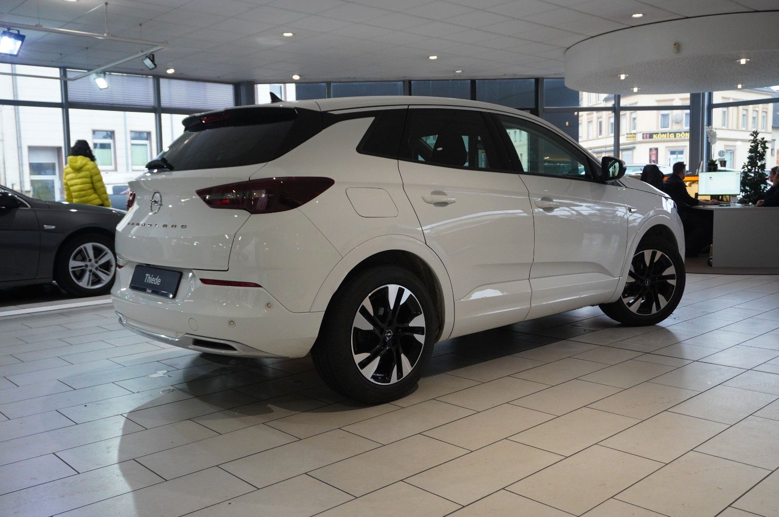 Fahrzeugabbildung Opel Grandland (X) 1.5D ELEGANCE NAVI/LED/KAMERA/AHK