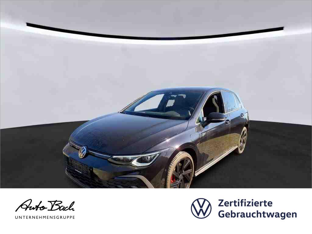 Volkswagen Golf VIII 1.4 TSI DSG GTE Navi Matrix ACC EPH