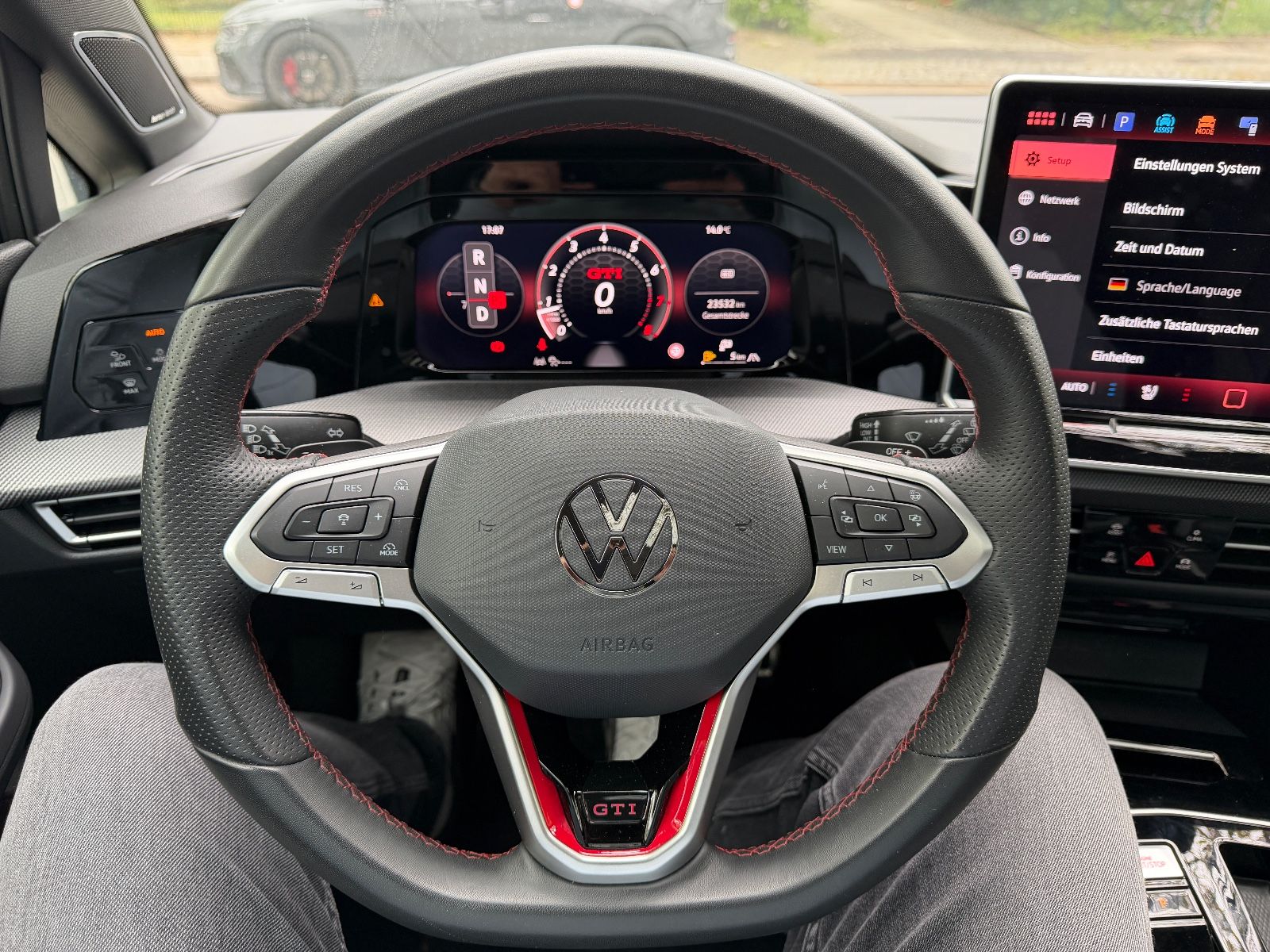 Volkswagen GTI Clubsport Akrapovic / Pano /Leder /360Cam foto 13