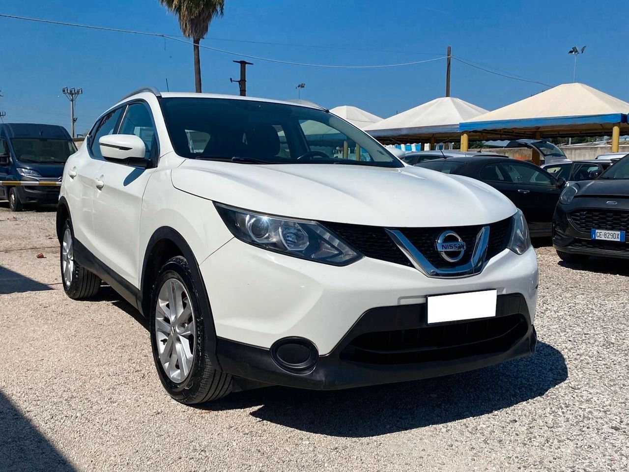 Nissan Qashqai - 1