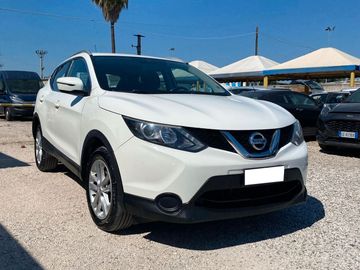 Nissan Qashqai - 1