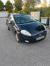 Fiat Grande Punto 1.4 benzin - Fiat Grande Punto Gebrauchtwagen in München