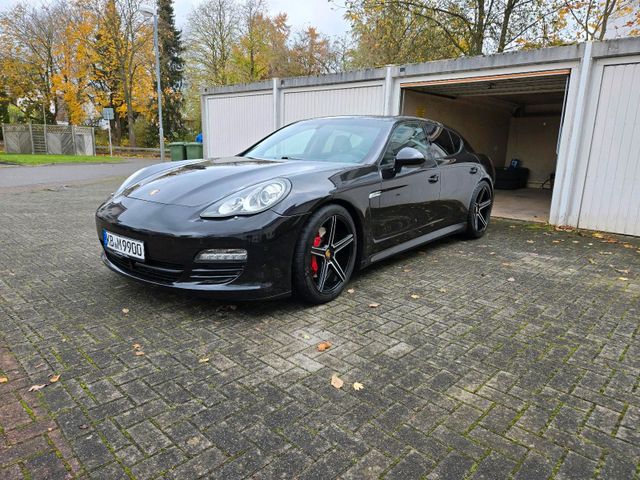 Porsche Panamera 3.6 Allrad Kamera voll!