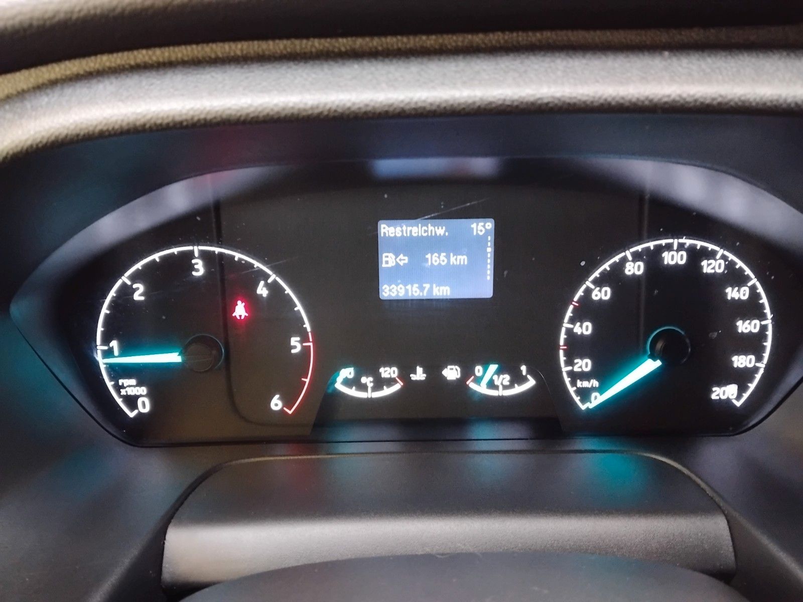 Ford Tourneo Custom (06/2026, Diesel)