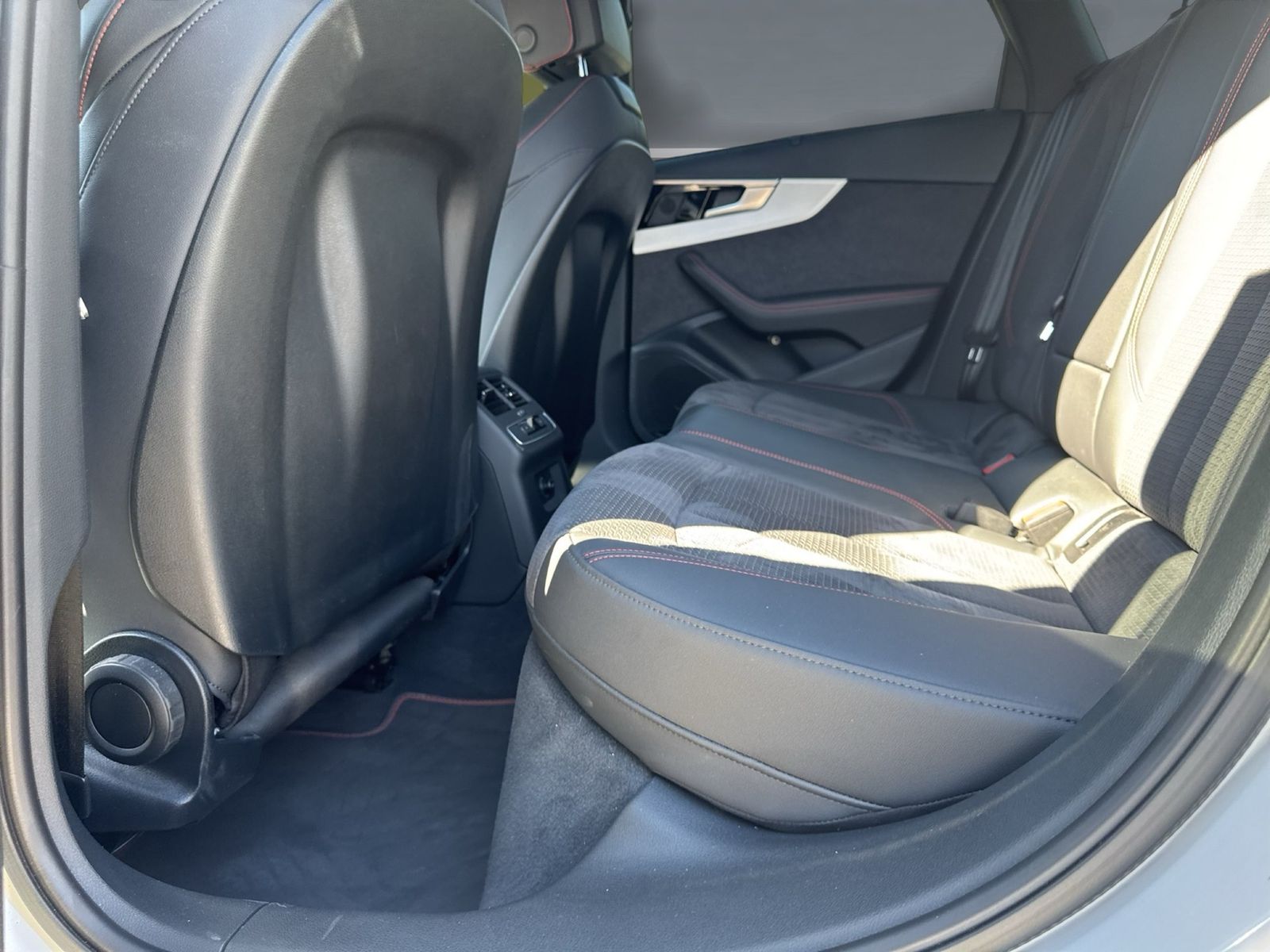 Audi A4 - Bild 14