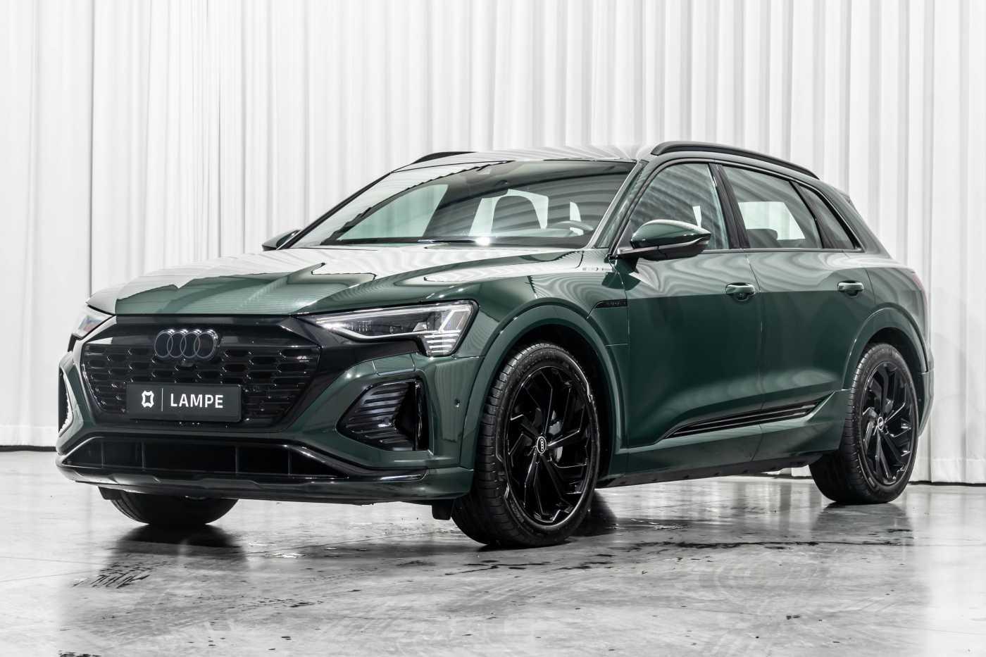 Audi Q8 e-tron 55 Quattro Competition Goodwood Green 