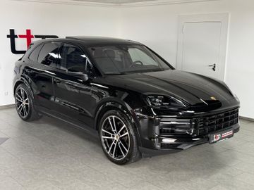Porsche Cayenne - 2