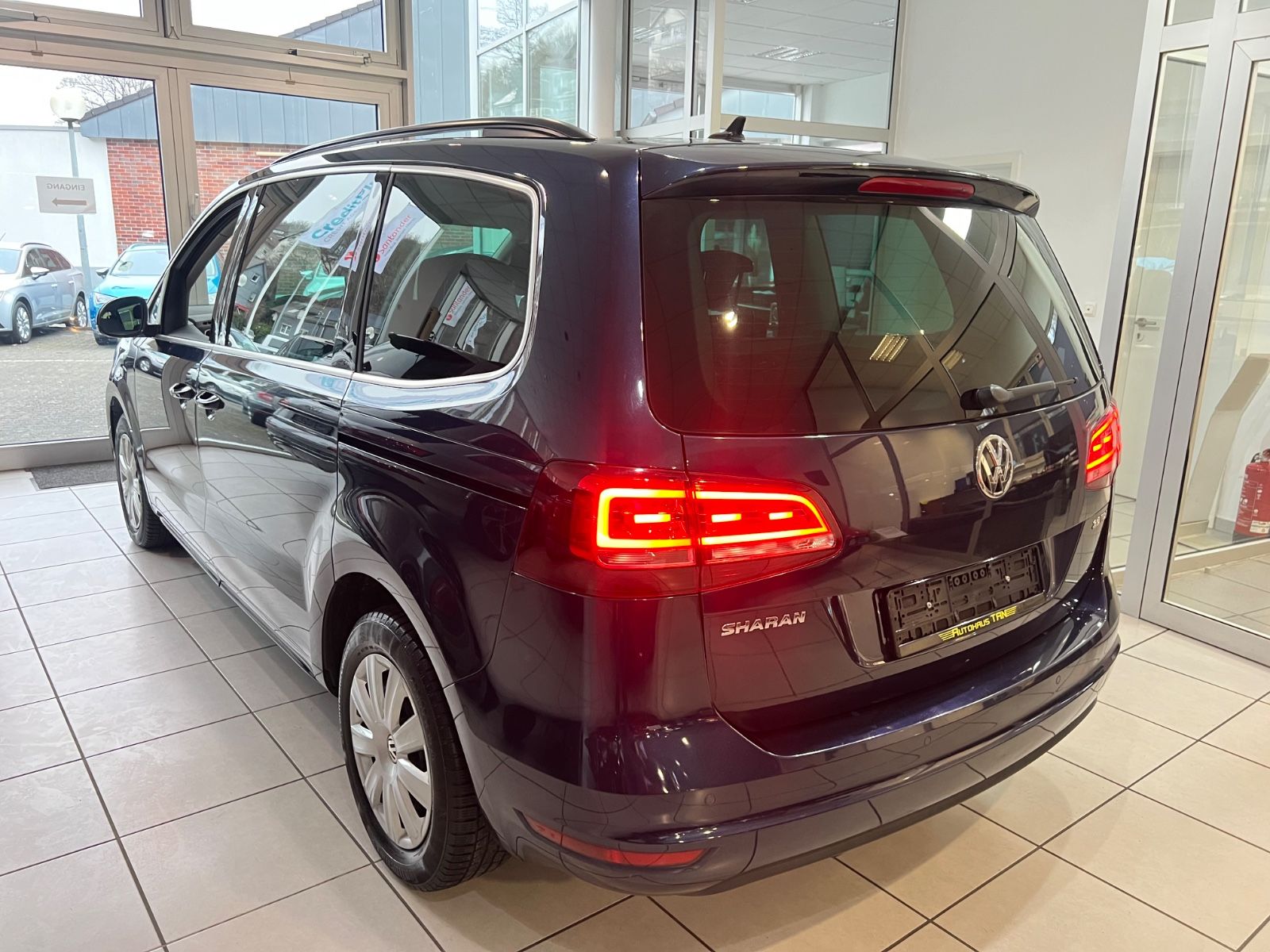 Fahrzeugabbildung Volkswagen Sharan 2.0 TDI Comfortline * PANO* R.KAMERA *AHK