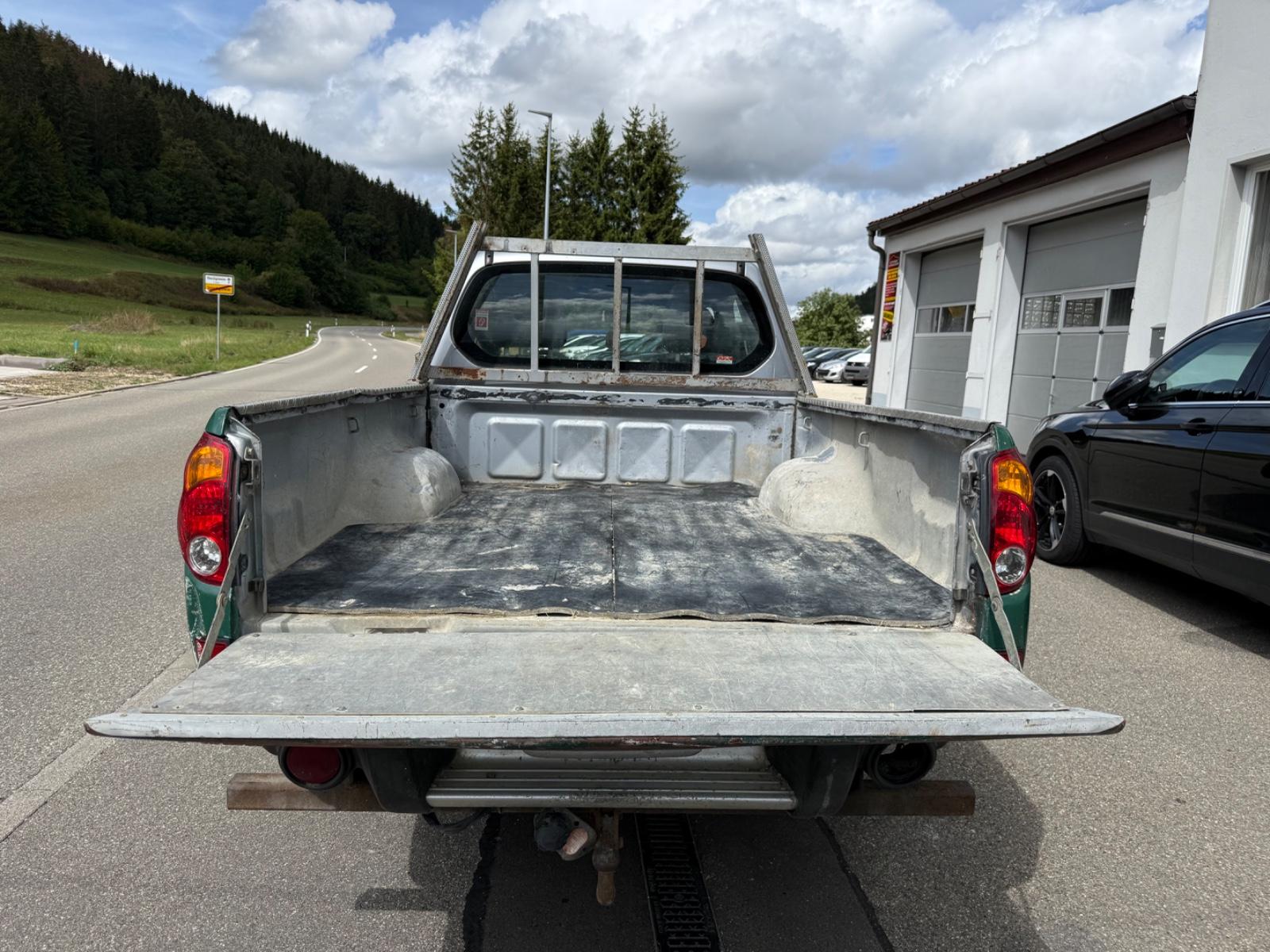 Mitsubishi L200 Intense Club Cab 4WD/ Klima/Euro4/Allrad/