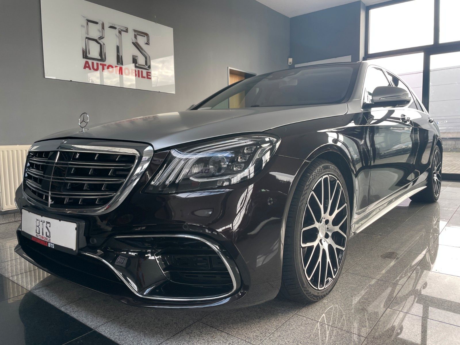 MERCEDES-BENZ S560 4Matic L*EXKLUSIVE*VOLL