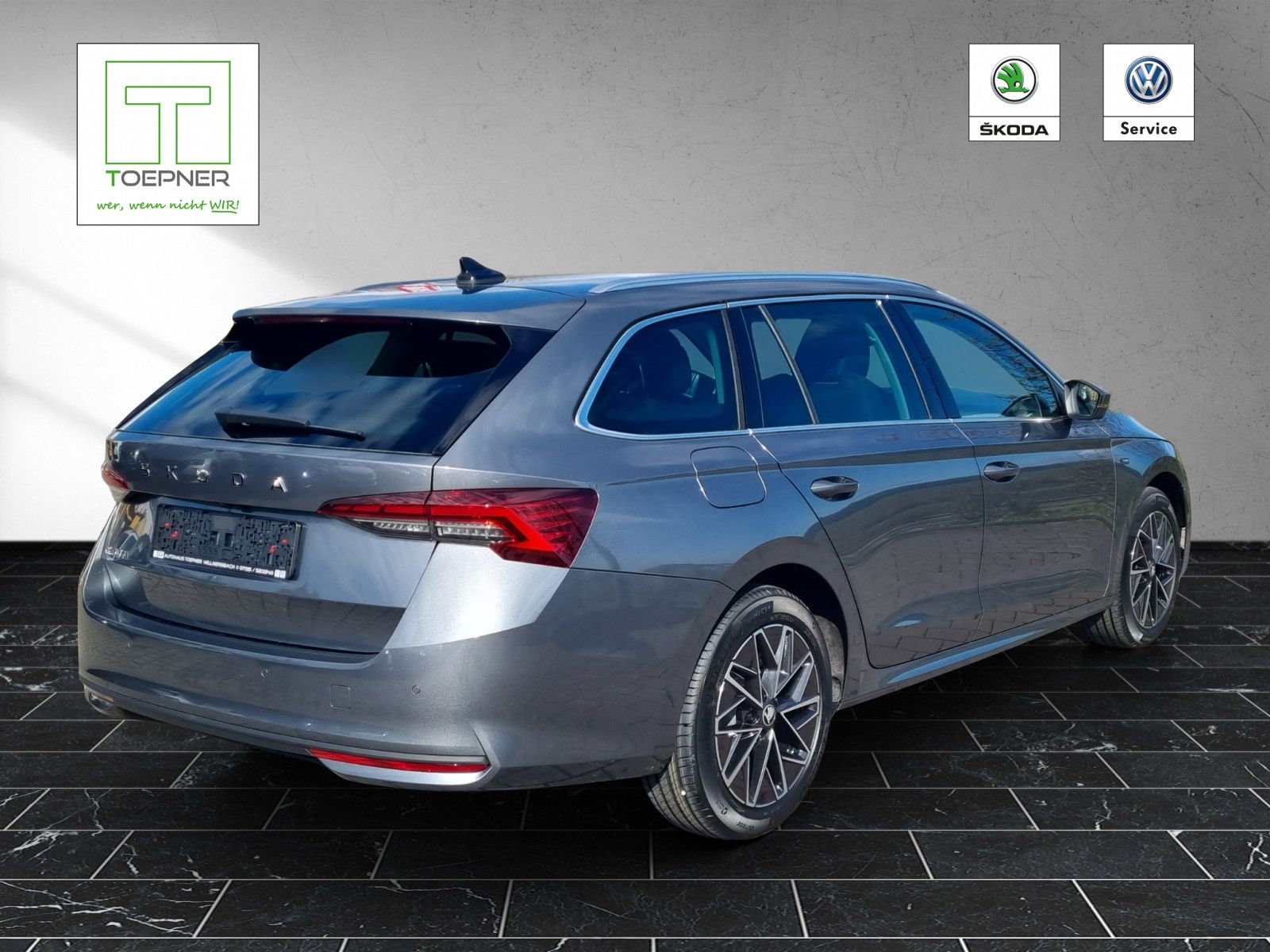 Fahrzeugabbildung SKODA Octavia Combi Tour 2.0 TDI AHK Licht&Sicht+ Win+