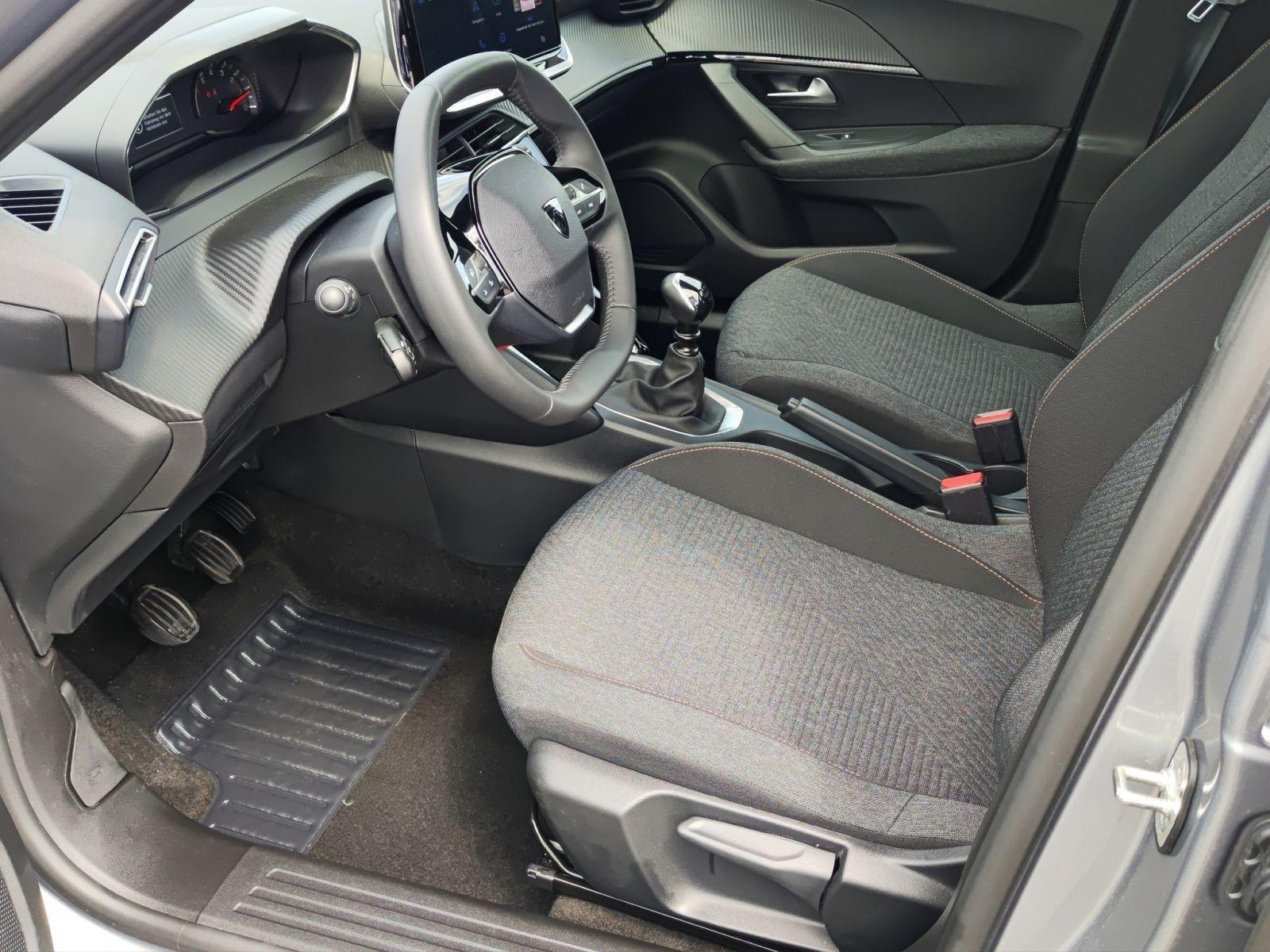 Peugeot 2008 Style Deutsches Auto Navi Kamera PDC v/h  S