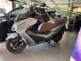 Kymco X-Town 300i - KYMCO ROLLER 300