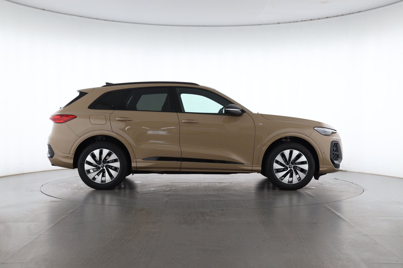 Audi Q5 - Bild 8