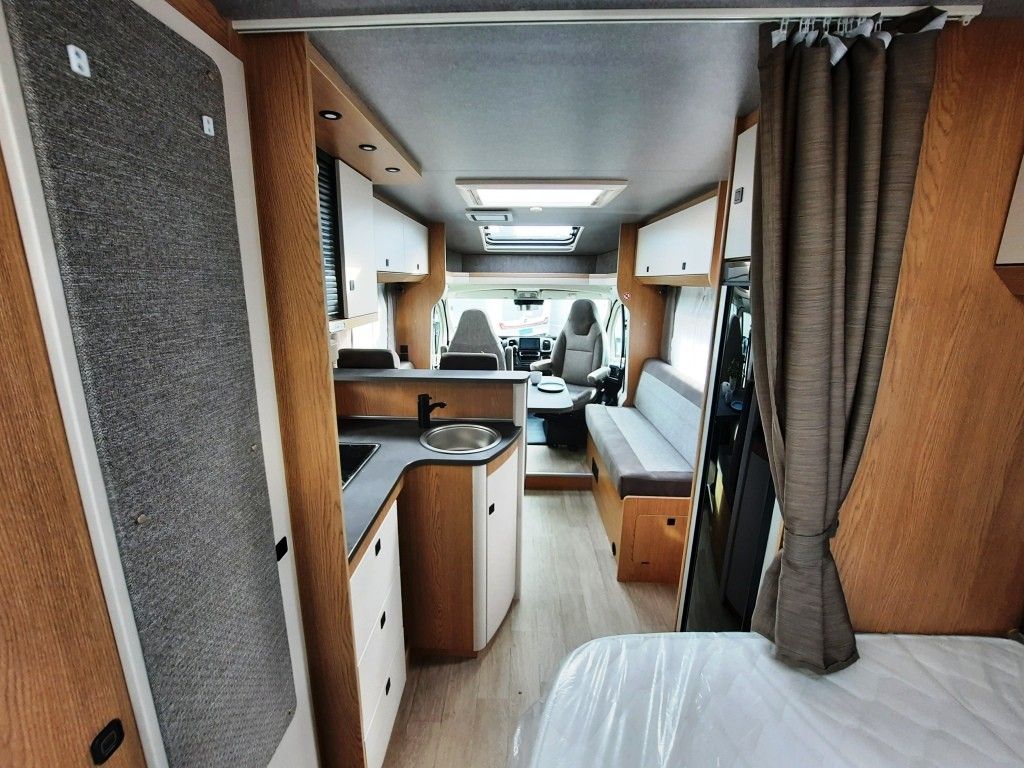 Fahrzeug Übersicht 6 Fahrzeugabbildung Hobby ONTOUR T 700 F Verfüg./Sparen Sie 15.807,- €