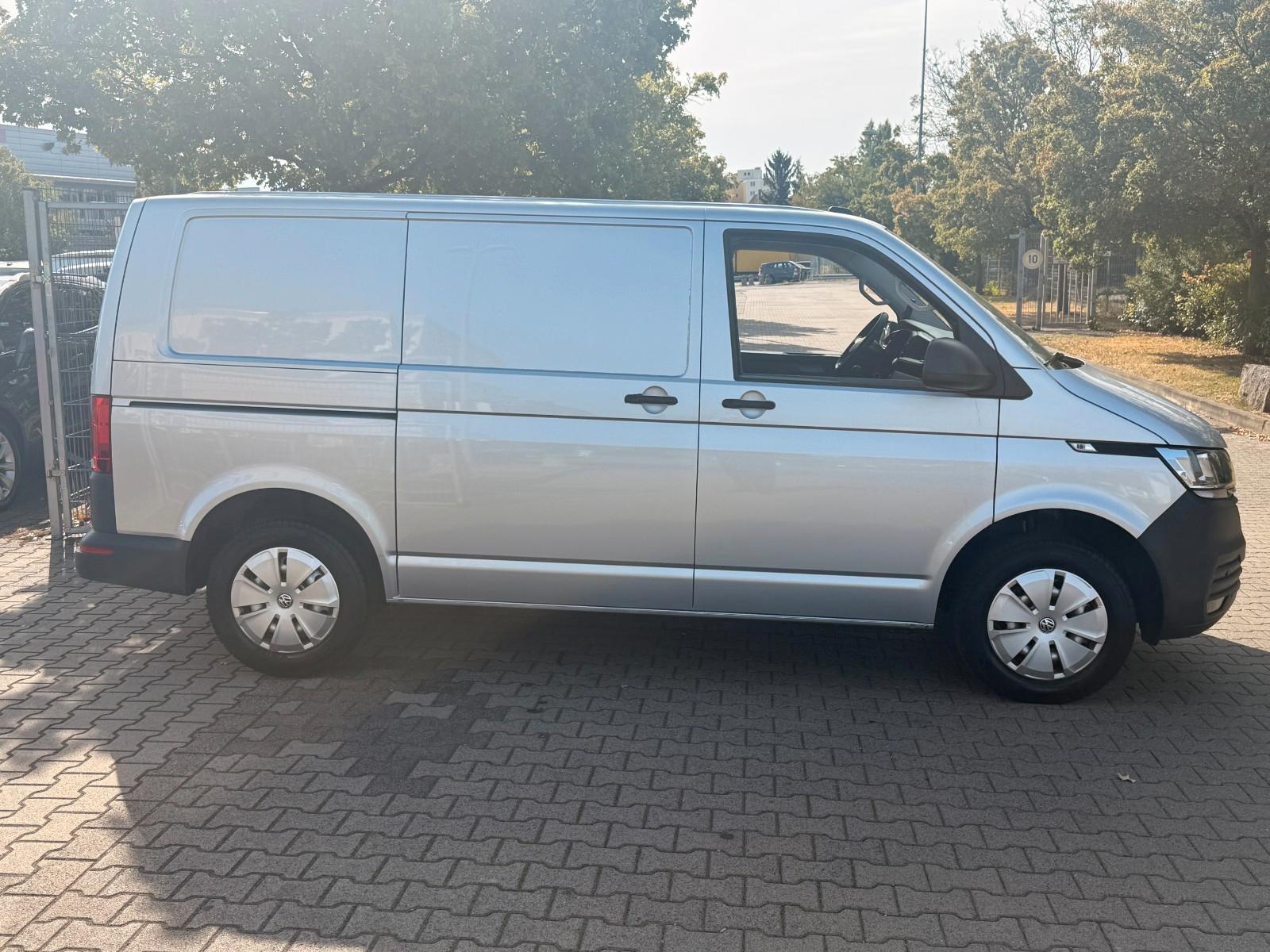 Volkswagen T6.1 2.0 TDI Transporter Kasten FWD*GR.NAVI*PDC*
