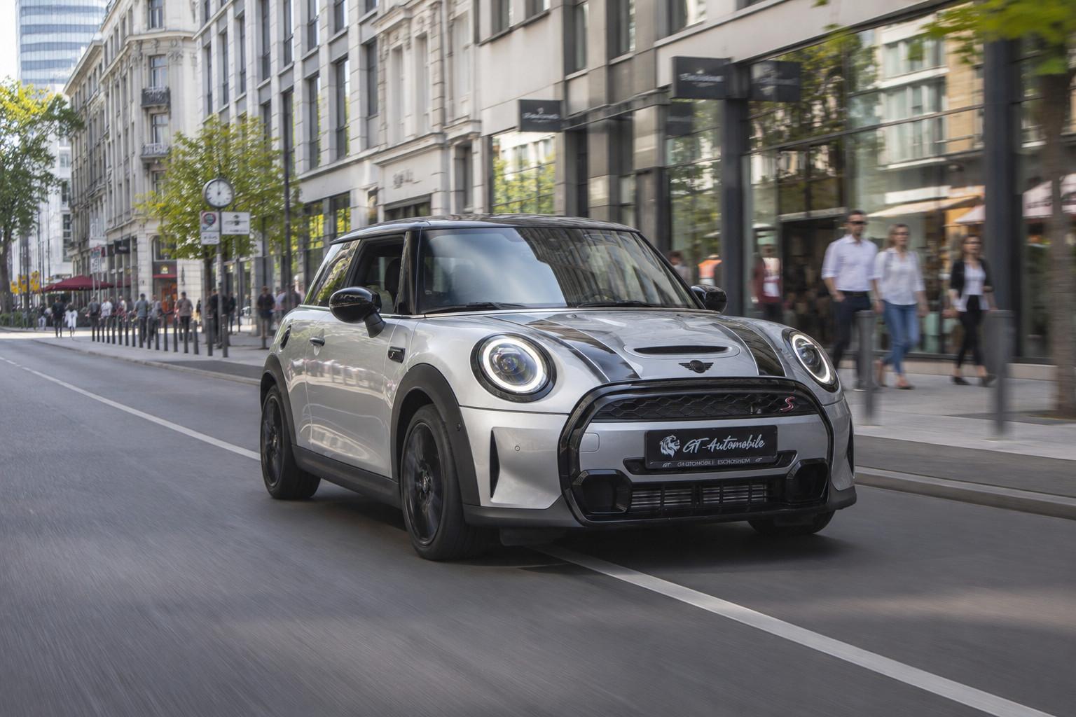 MINI Cooper S 3 trg.*KAM*KeylessGo*ACC*Exklusiv Paket