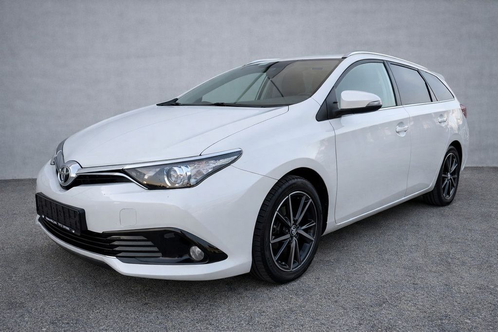 Angebot ansehen Toyota Auris Touring Sports