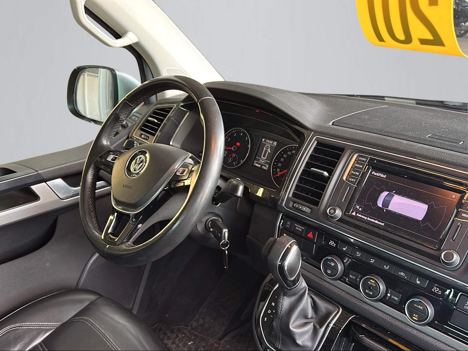 Volkswagen T6 Multivan 4MOTION | AHK | Standheizung | Navi