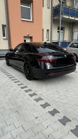 Alfa Romeo GiuliaDiesel Automatik Turbolader,Zahnriemen neu - Alfa Romeo Giulia von privat