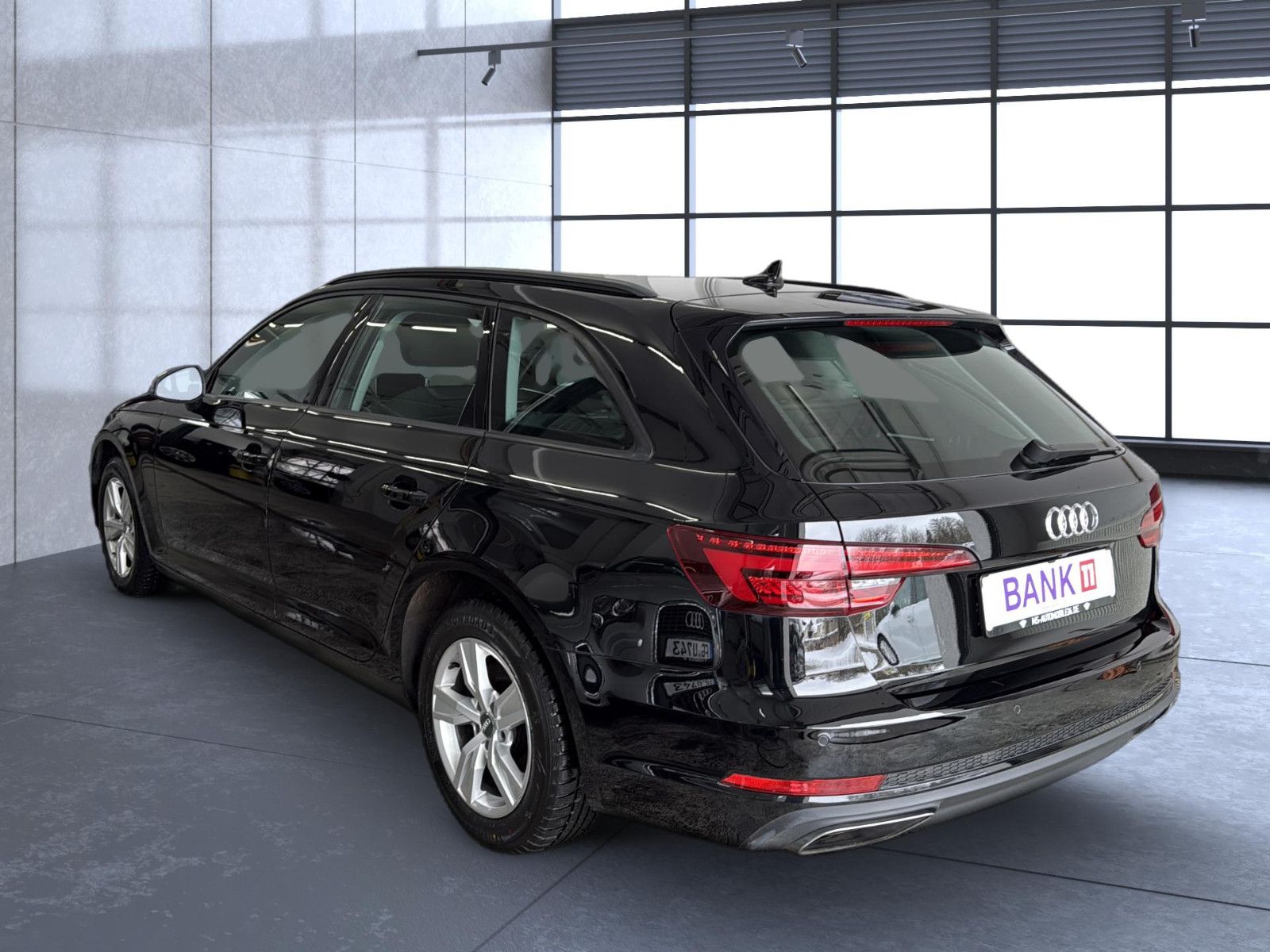 Fahrzeugabbildung Audi A4 Avant 35 TDI / AHK /