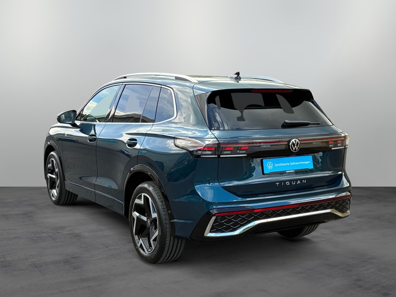 Volkswagen Tiguan R-Line 2.0 TDI DSG IQ.Drive AHK LED foto 3