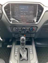 Bild 21 Isuzu D-Max DoubleCab LS 4 WD AHK und Beschichtung