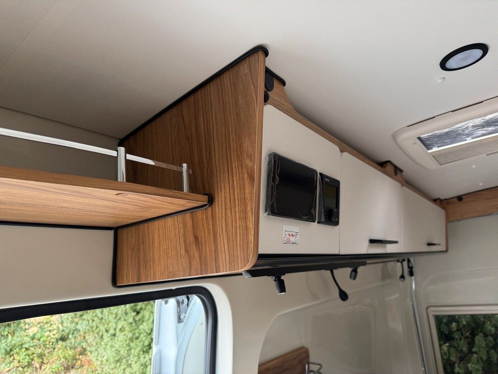 Fahrzeugabbildung Karmann Dexter 4x4 DE 560 AW Allrad 4x4, Rückfahrkamera