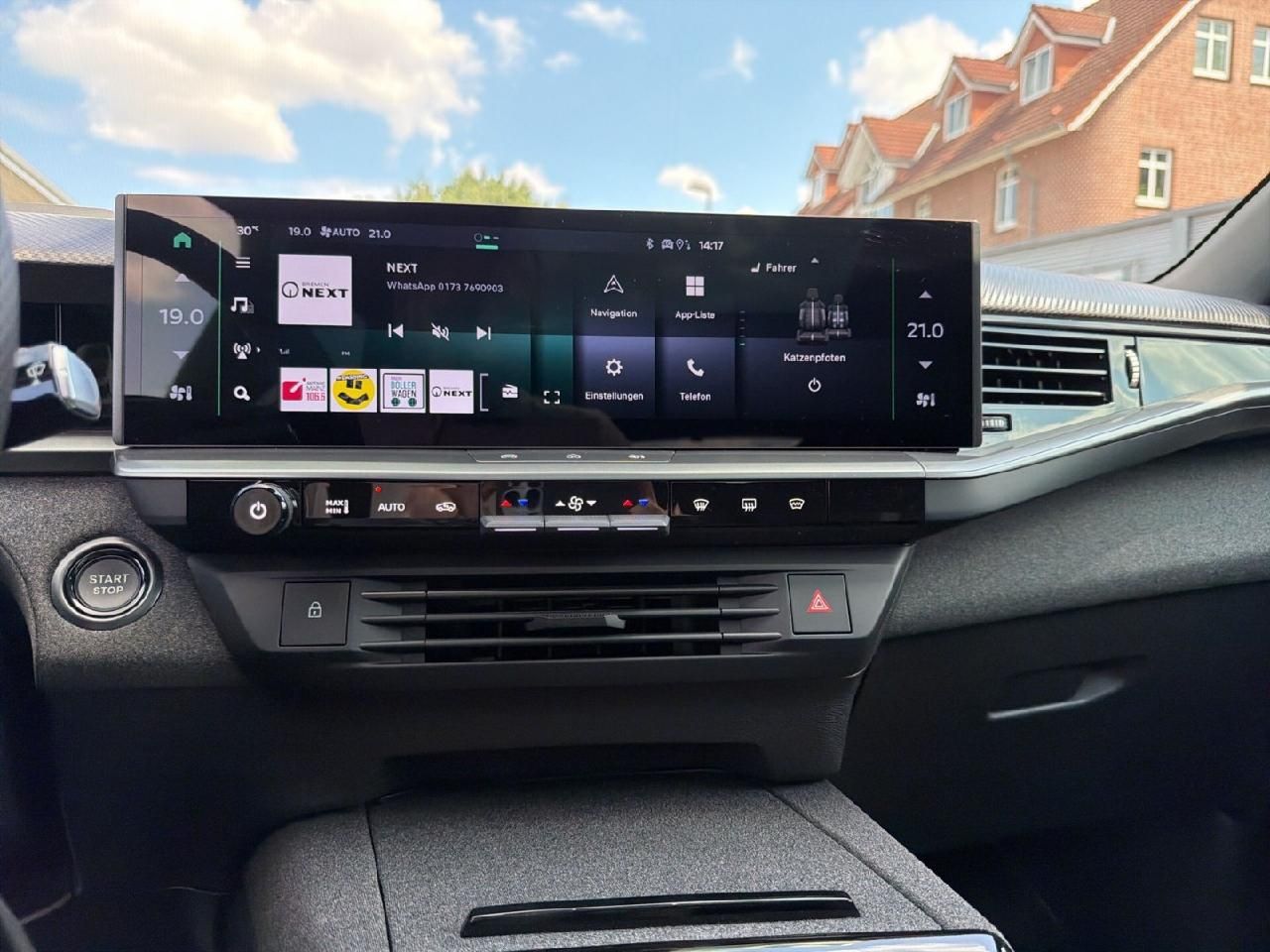 Fahrzeugabbildung Opel Grandland 1.2 48V Mild-Hybrid 107 kW GS, AT