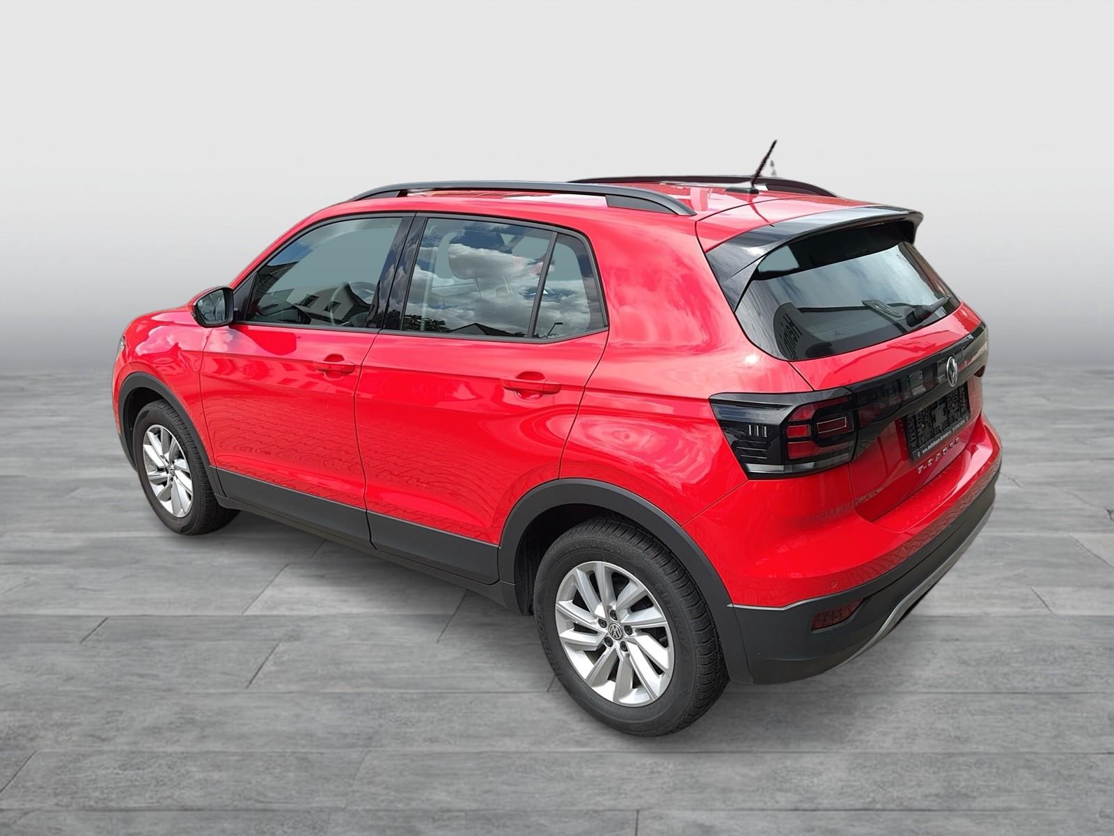 Volkswagen T-Cross Life Beats-Audio,Blind-Spot,APP-Connect