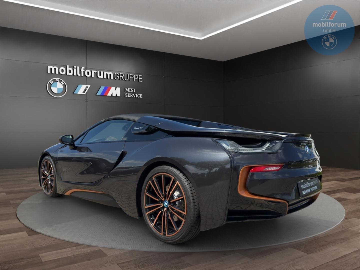 BMW i8 Roadster Ultimate Sophisto-Edition 1 of 200