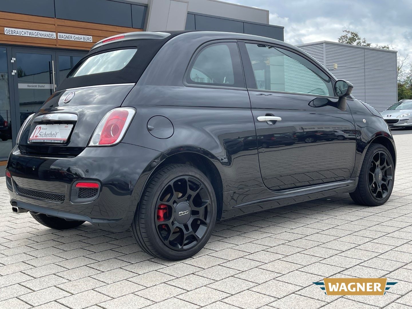 Fahrzeugabbildung Fiat 500C 500S Klimaautomatik Sportsitze Tagfahrlicht