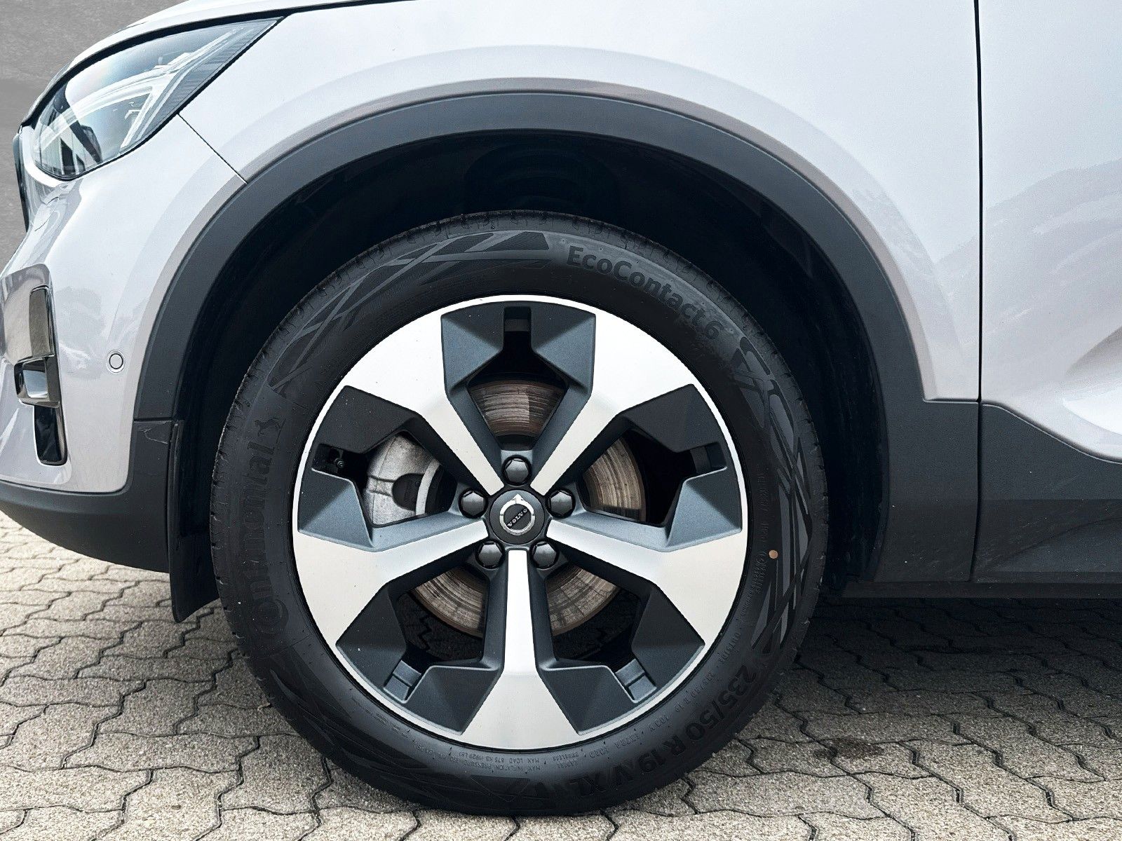 Volvo XC40 B4 Mild-Hybrid Plus Dark ACC BLIS LED foto 2