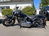 Harley-Davidson Breakout - Motorräder in Düsseldorf