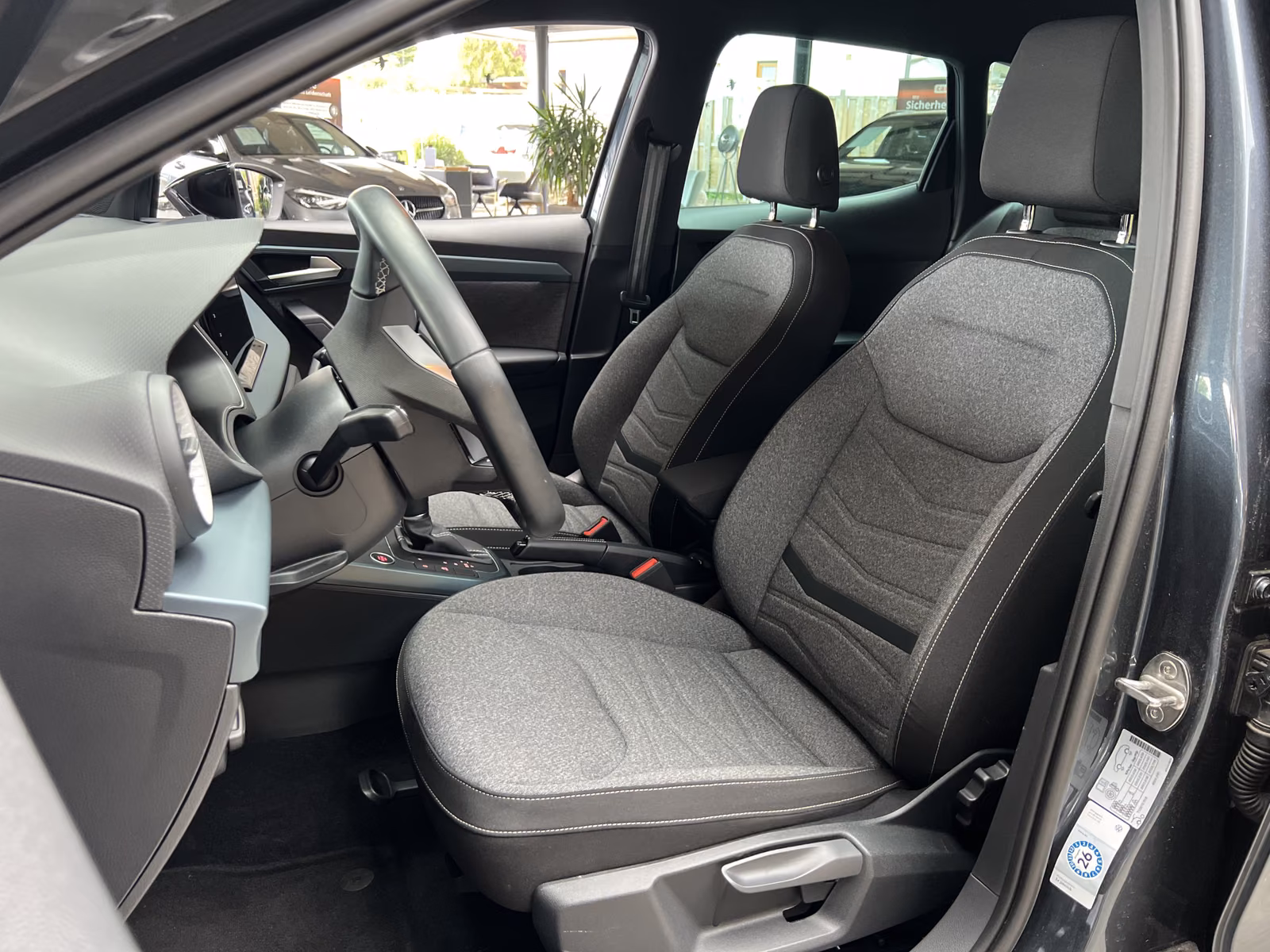 SEAT Arona 1.0 TSI Xperience Kamera Navi LED SHZ ACC, миниатюра 2