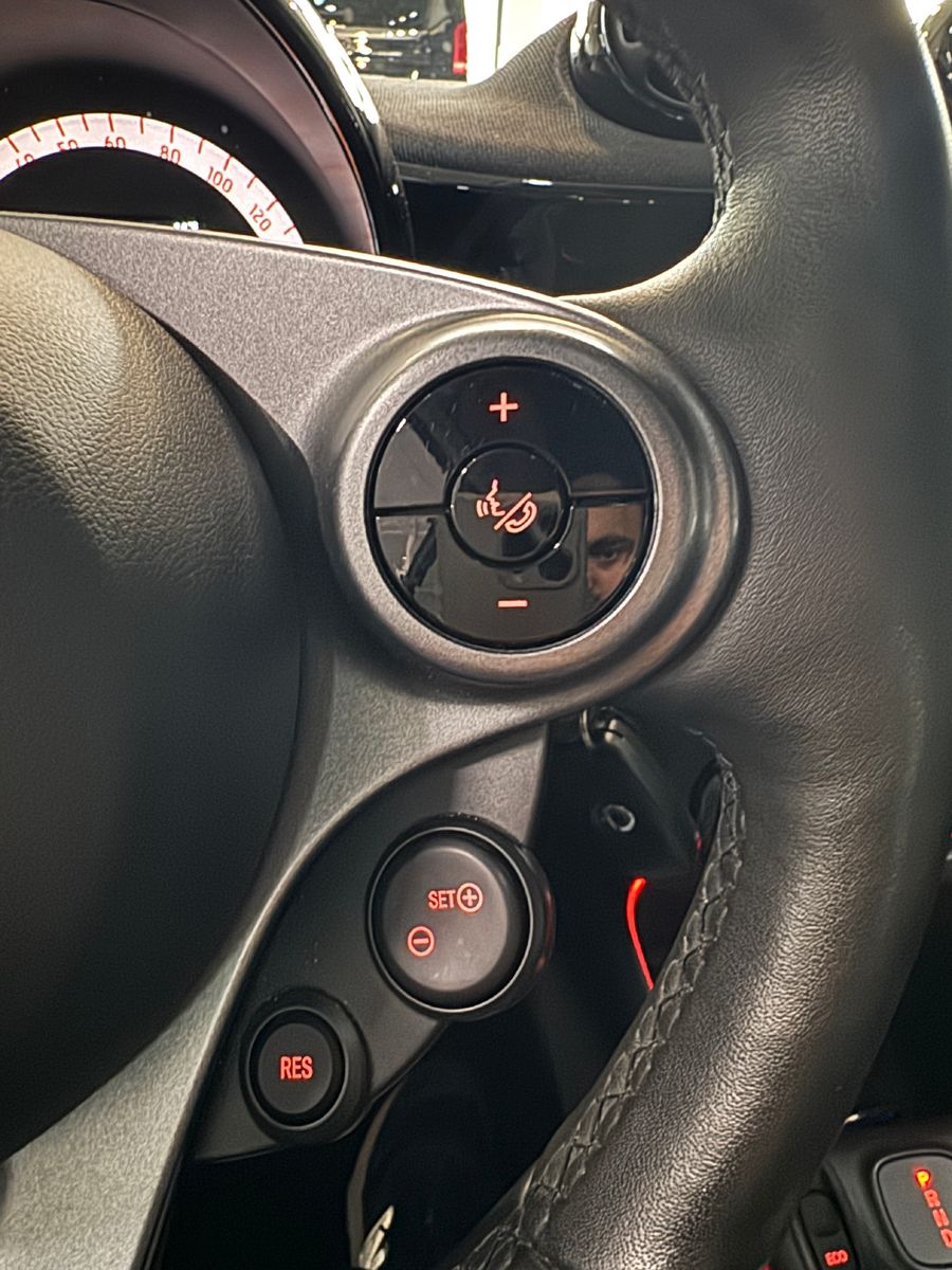 Fahrzeugabbildung Smart ForTwo Coupe EQ PRIME EXCLUSIVE ABSOLUT VOLL 22K