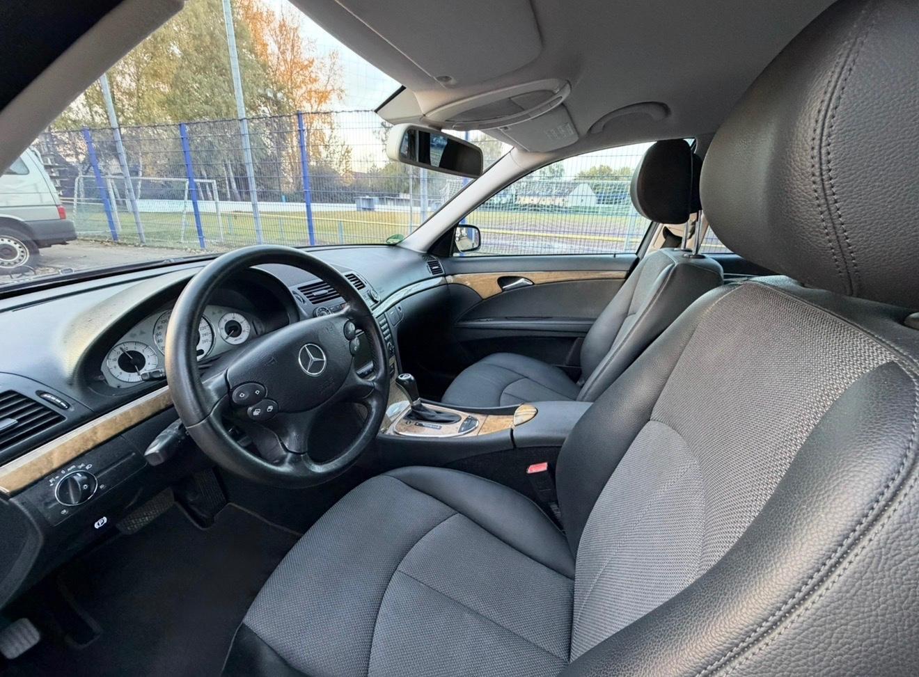 Mercedes-Benz E280 2009 — photo 6